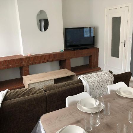 Appartement Cosy Et Lumineux Caussens ภายนอก รูปภาพ