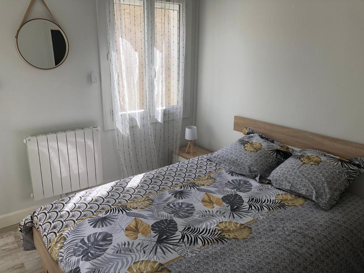 Appartement Cosy Et Lumineux Caussens ภายนอก รูปภาพ