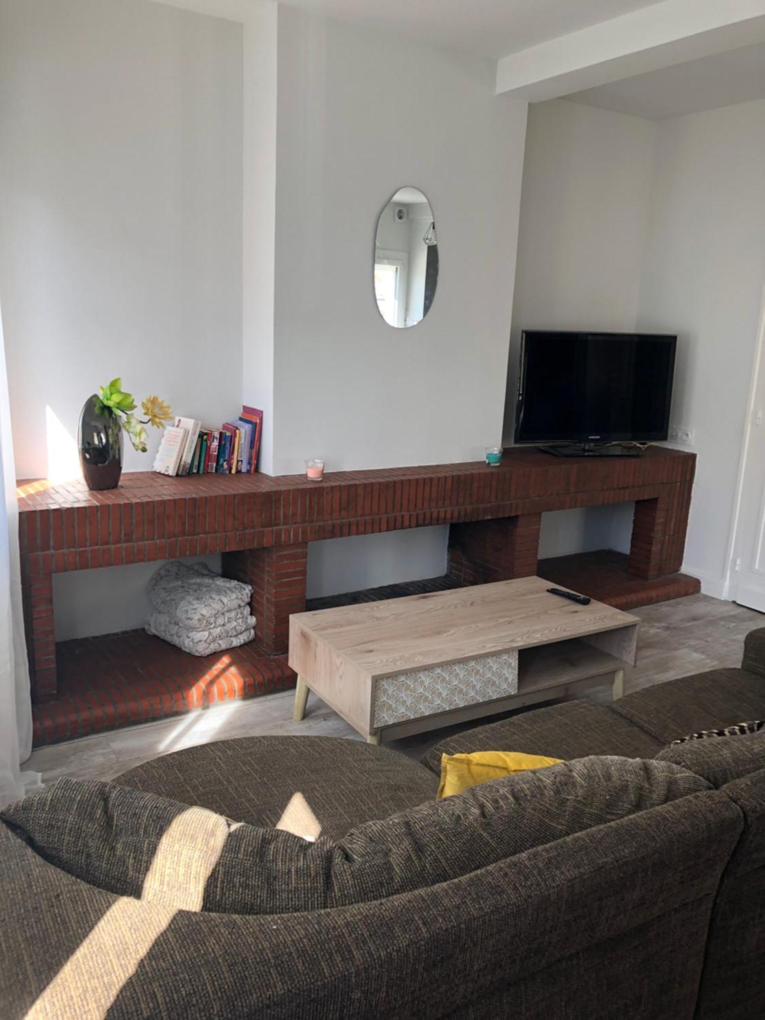 Appartement Cosy Et Lumineux Caussens ภายนอก รูปภาพ